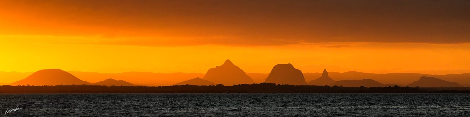 glass house mountain sunset panoramic photography